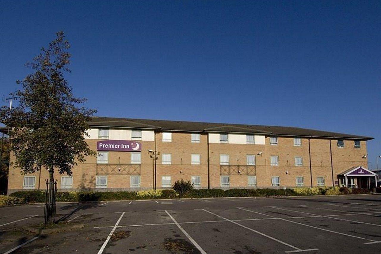 Premier Inn Ashford Central Экстерьер фото